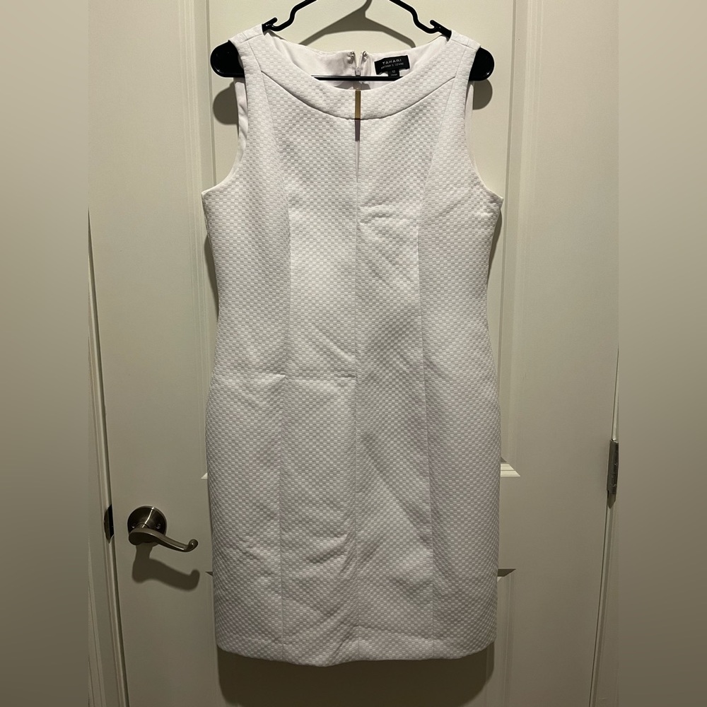 White sleeveless Tahari dress